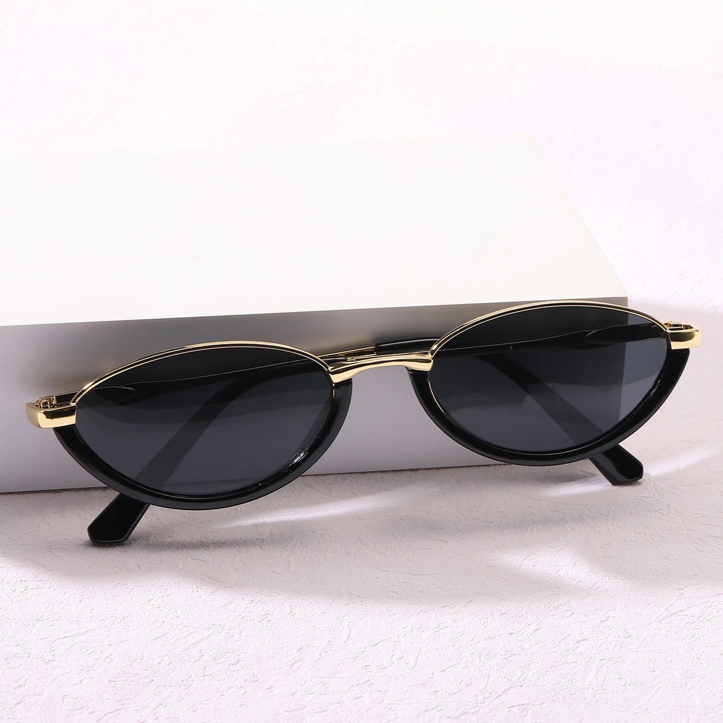 Luna Oval Sunglasses